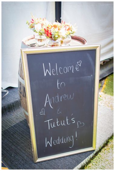 Camden-Valley-Inn-wedding-reception-in-marquee_0367