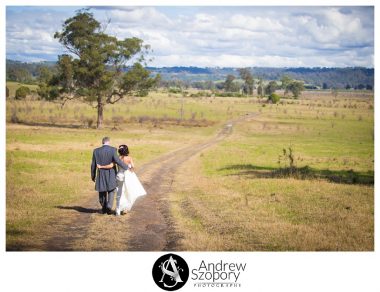 Camden-Valley-Inn-wedding-reception-wedding-photographer-Macarthur_0297